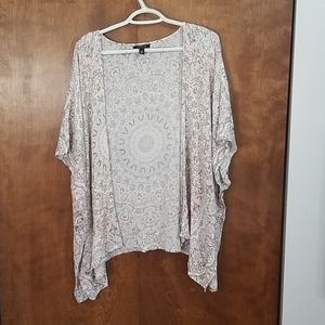 Mandala Patterned Shark bite Kimono